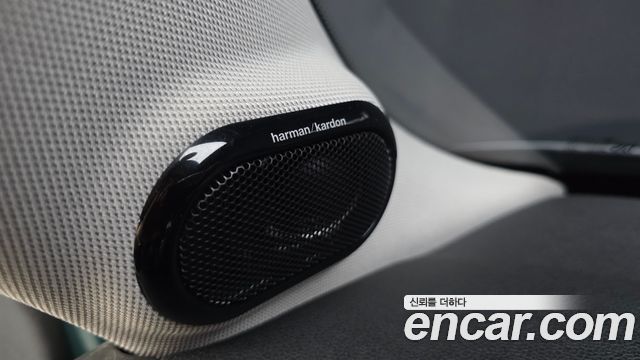 Mini Cooper 2019 — photo 24