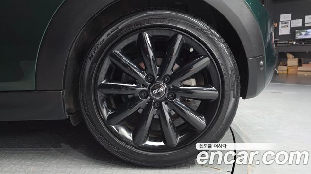 Mini Cooper 2019 — photo 7
