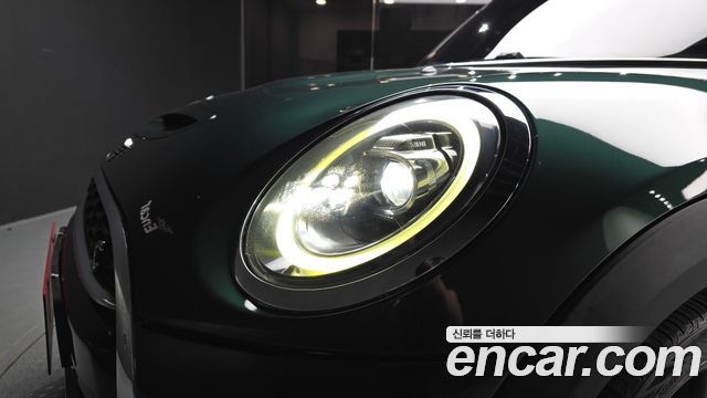 Mini Cooper 2019 — photo 8