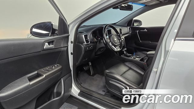 Kia Sportage 2022 — photo 10