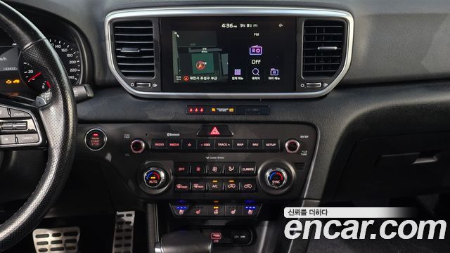 Kia Sportage 2022 — photo 18