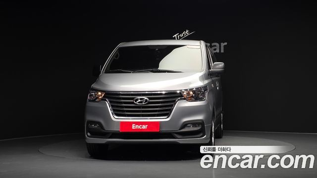 Hyundai Starex 2020 — photo 3