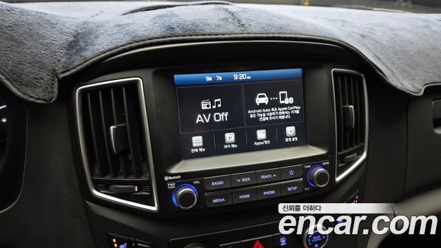 Hyundai Starex 2020 — photo 22