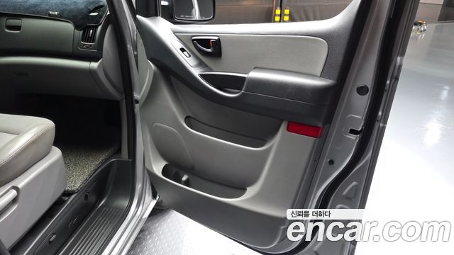Hyundai Starex 2020 — photo 14