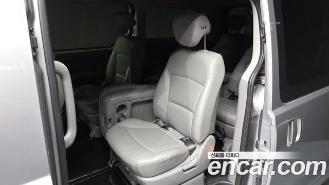 Hyundai Starex 2020 — photo 16