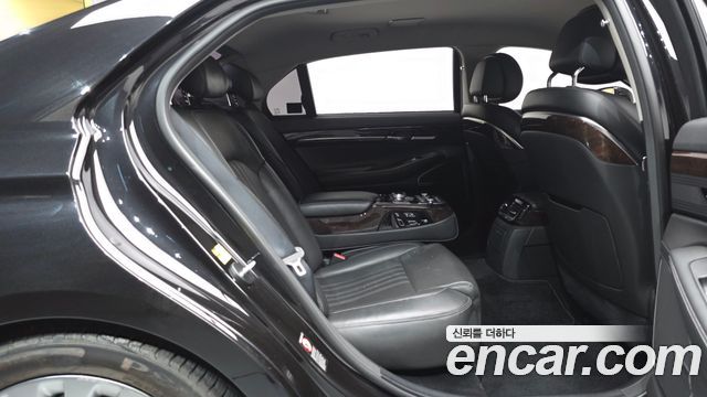 Genesis EQ900 2018 — photo 17
