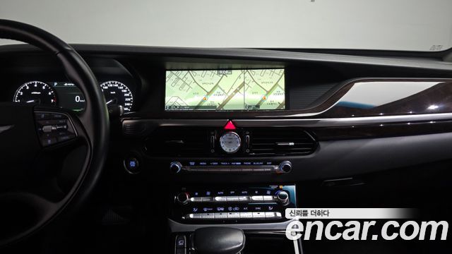 Genesis EQ900 2018 — photo 20