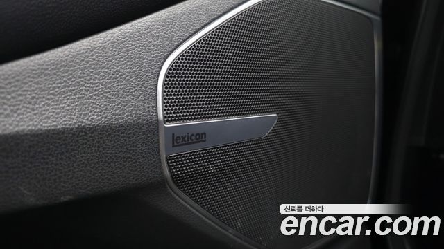 Genesis EQ900 2018 — photo 25