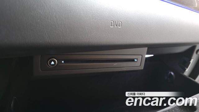 Genesis EQ900 2018 — photo 31