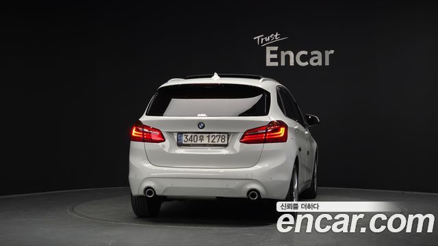 BMW 2-Series 2021 — photo 4