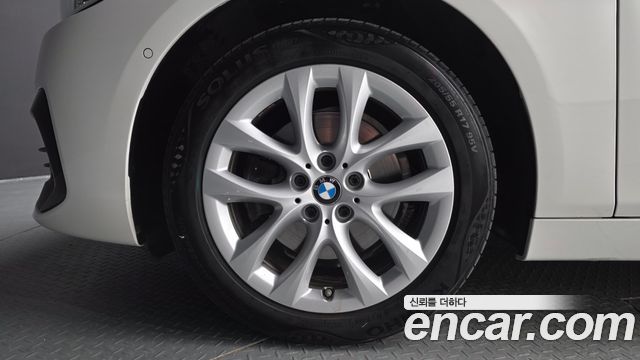 BMW 2-Series 2021 — photo 5