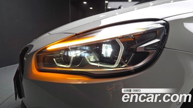 BMW 2-Series 2021 — photo 8