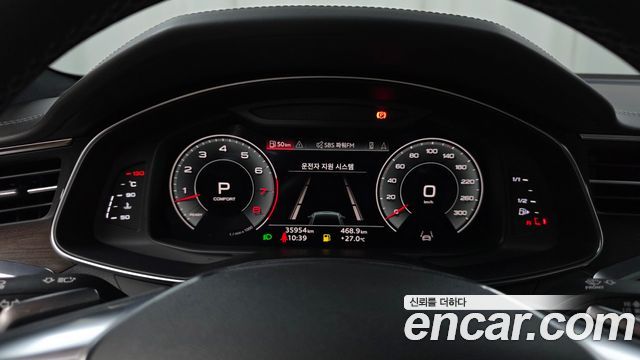 Audi A7 2022 — photo 11