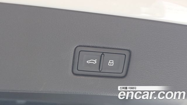 Audi A7 2022 — photo 37