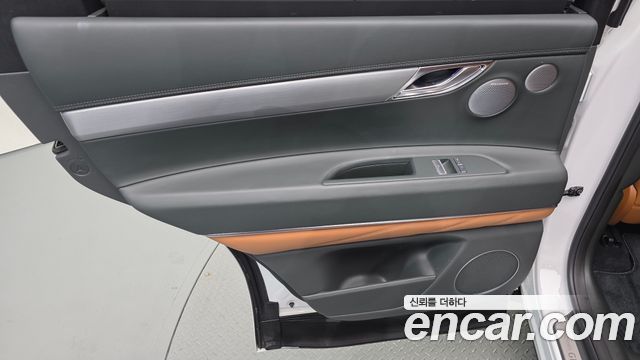 Genesis GV80 2024 — photo 15