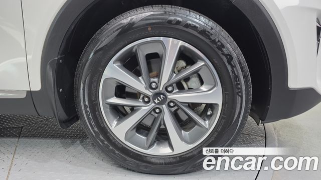 Kia Sorento 2019 — photo 7