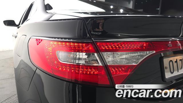 Hyundai Grandeur 2017 — photo 9