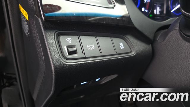 Hyundai Grandeur 2017 — photo 28