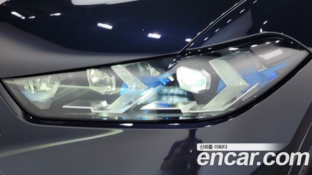 BMW X6 2025 — photo 8
