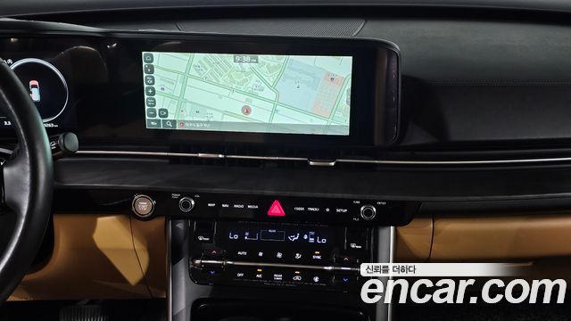Kia Canival 2023 — photo 13
