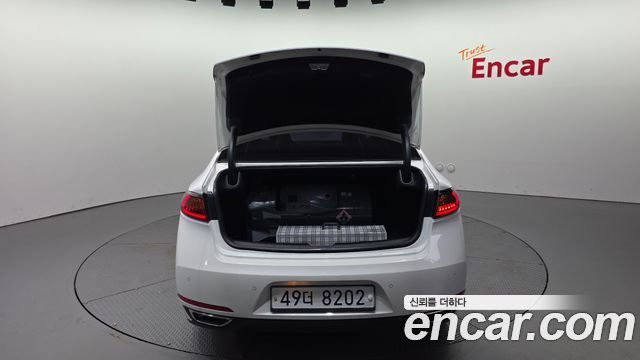 Kia K7 2017 — photo 26