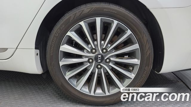 Kia K7 2017 — photo 7