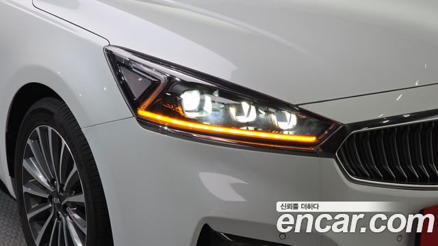 Kia K7 2017 — photo 8