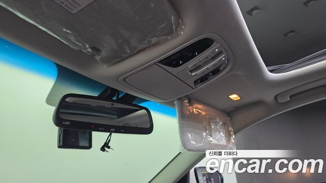 Kia K7 2017 — photo 28