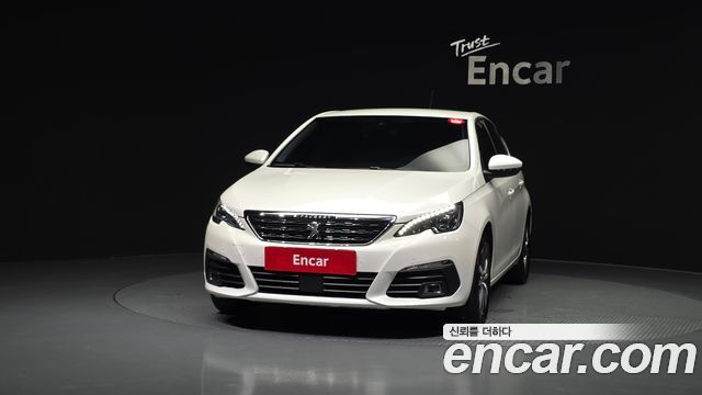 Peugeot 308 2019 — photo 3