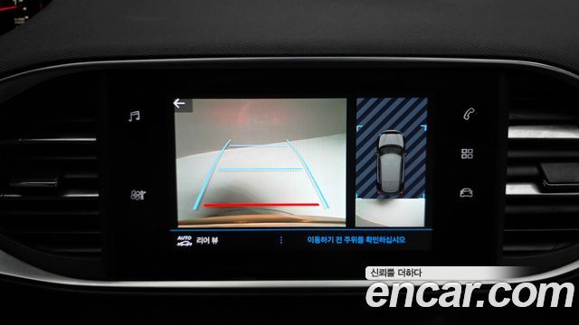 Peugeot 308 2019 — photo 16