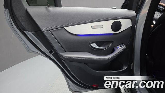 Mercedes-Benz GLC-Class 2021 — photo 15