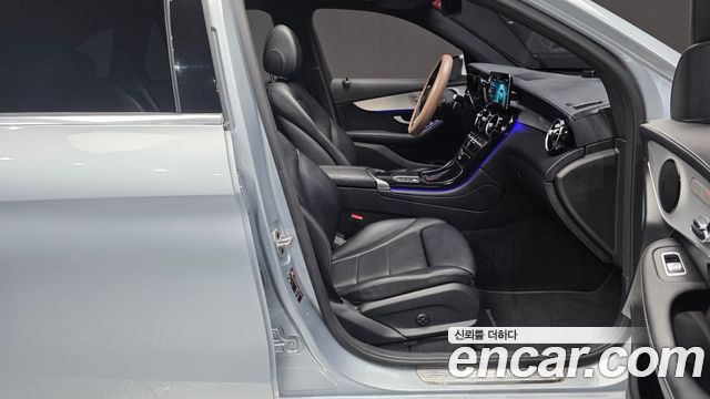 Mercedes-Benz GLC-Class 2021 — photo 16