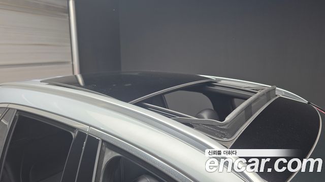 Mercedes-Benz GLC-Class 2021 — photo 28