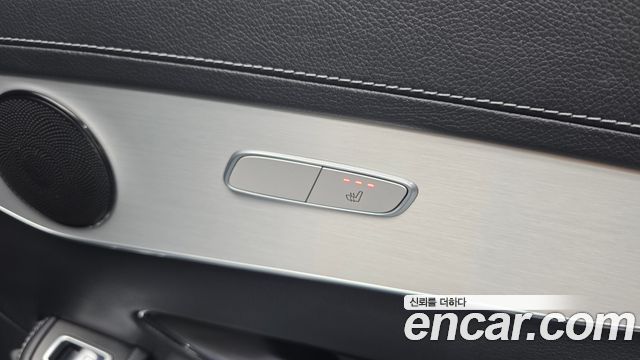Mercedes-Benz GLC-Class 2021 — photo 29