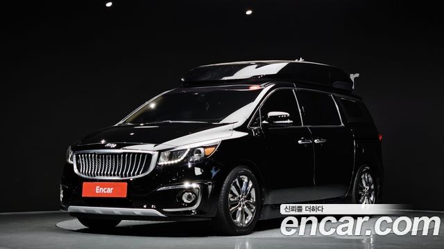 Kia Canival 2017 — photo 1