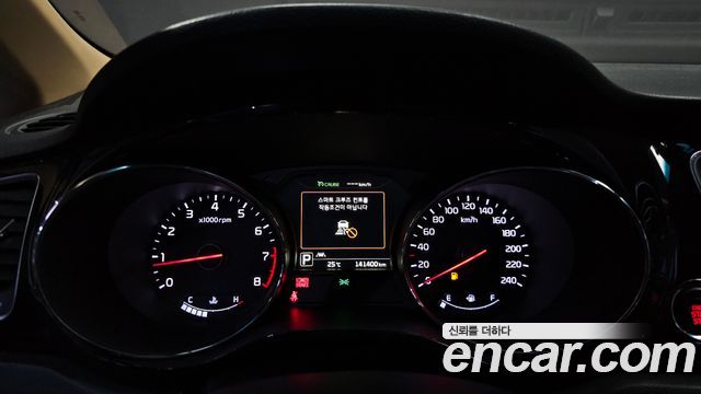Kia Canival 2017 — photo 11