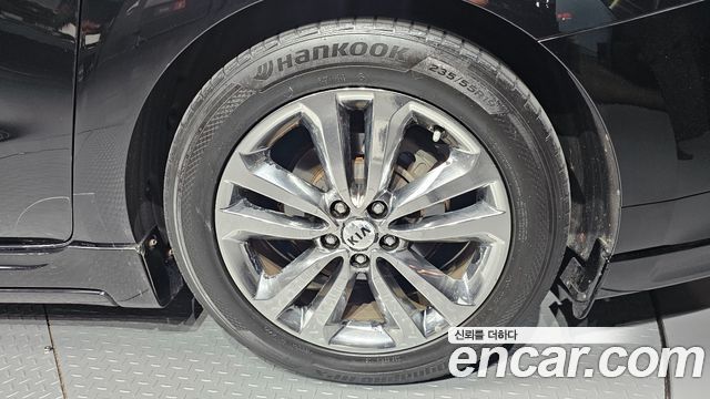 Kia Canival 2017 — photo 7