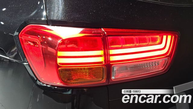 Kia Canival 2017 — photo 9