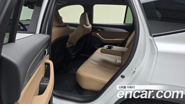 Renault Korea Grand Koleos 2025 — photo 12