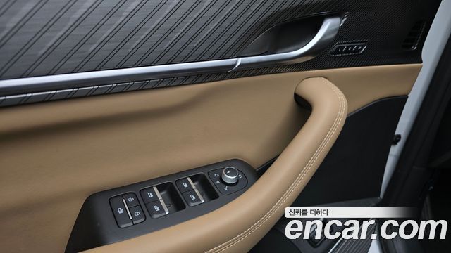 Renault Korea Grand Koleos 2025 — photo 18