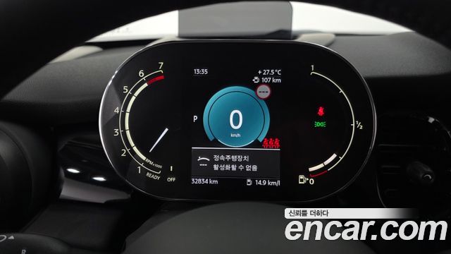 Mini Cooper 2024 — photo 11