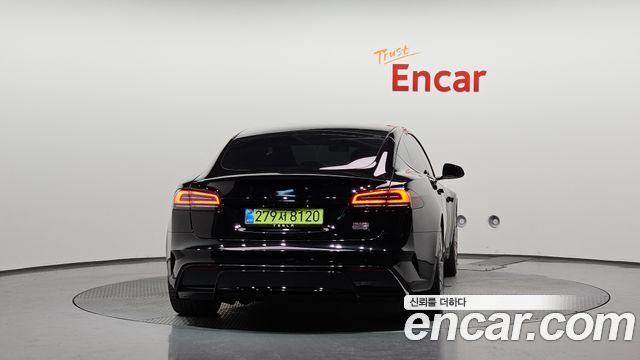 Tesla Model S 2026 — photo 4