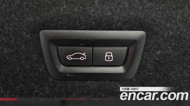 BMW 5-Series 2023 — photo 21
