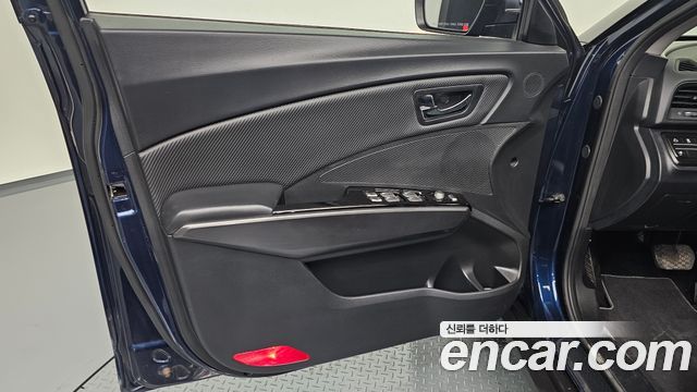 KG_Mobility_Ssangyong TIBOLI 2017 — photo 14