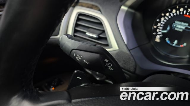 Lincoln MKZ 2016 — photo 22