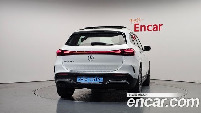 Mercedes-Benz EQA 2026 — photo 4