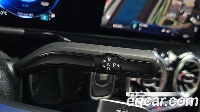 Mercedes-Benz EQA 2026 — photo 12