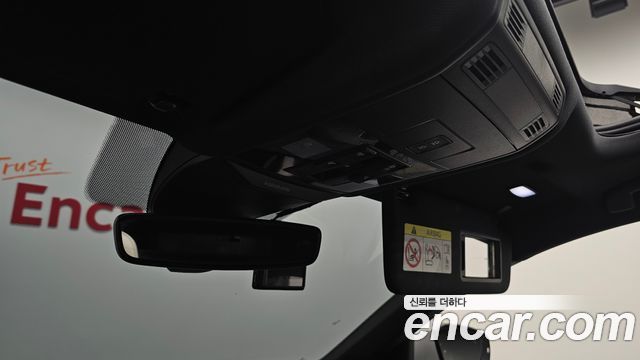 Volkswagen T-Roc 2021 — photo 32