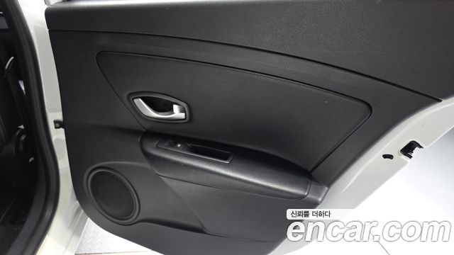 Renault Korea SM3 2017 — photo 15