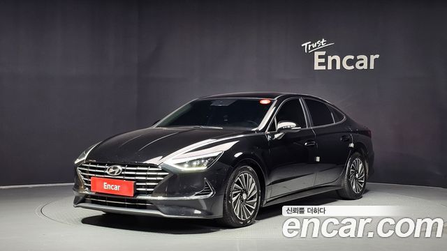 Hyundai Sonata 2022 — photo 1